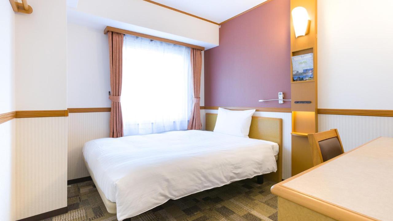 Toyoko Inn Osaka Umeda Higashi Экстерьер фото