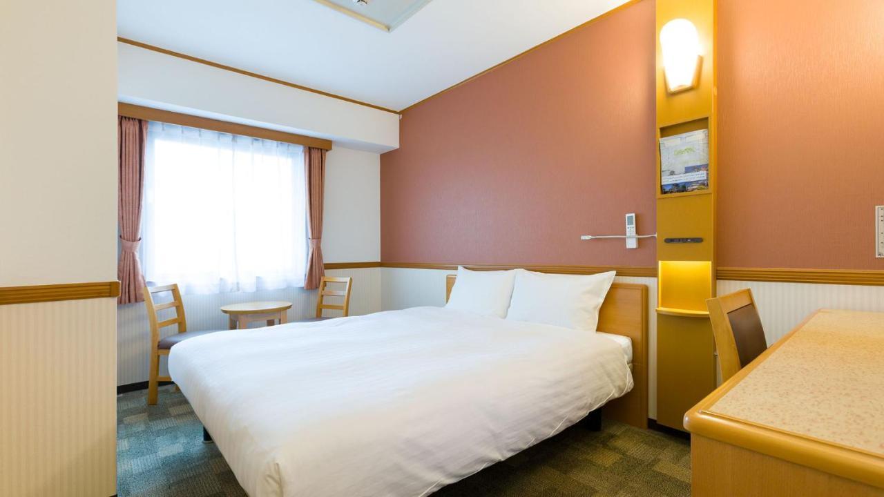 Toyoko Inn Osaka Umeda Higashi Экстерьер фото